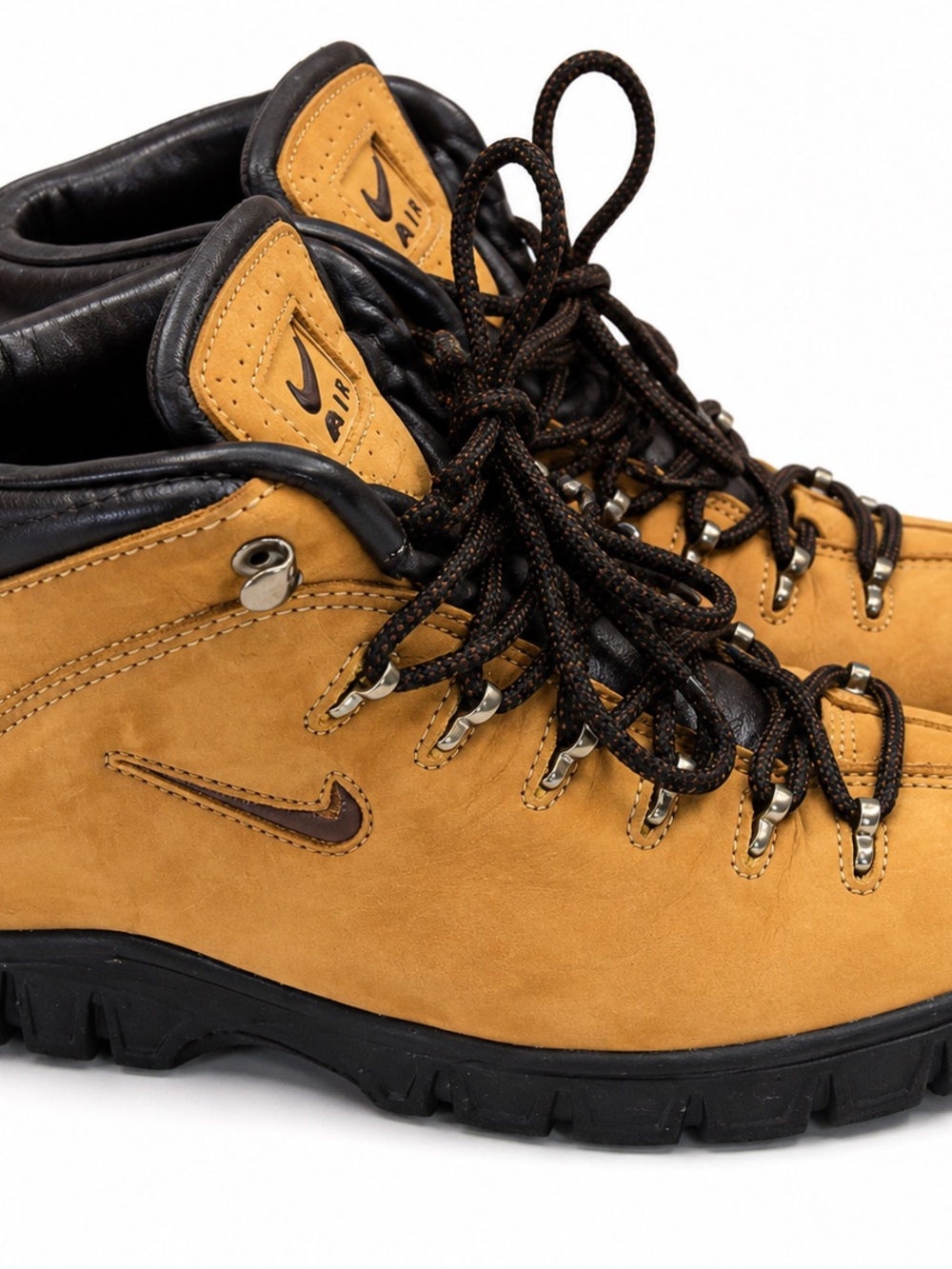 Vintage Nike ACG 980608 Hiking Boots Brown Black Women’s 7.5 Y2K 90s